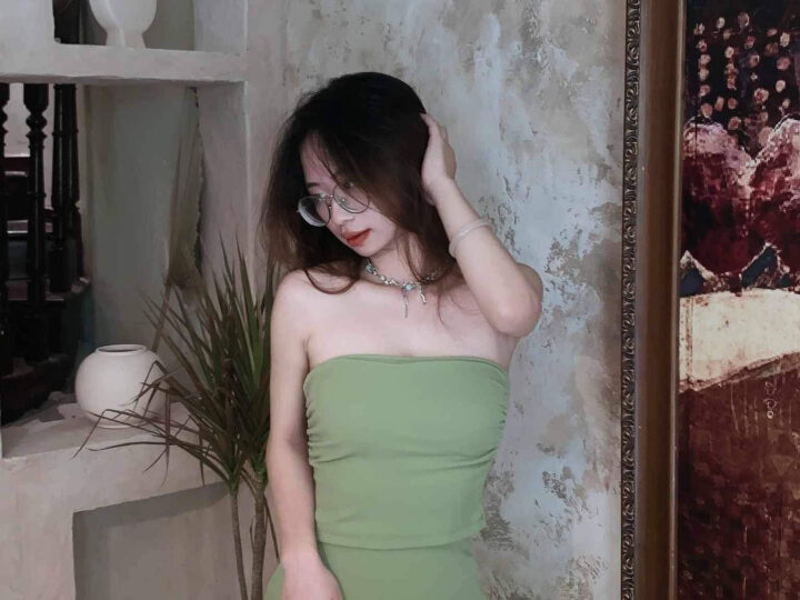 Ảnh 9 của Bé sinh viên kính cận 2k2 dâm đãng lộ clip sex (Full Clip + Pic)
