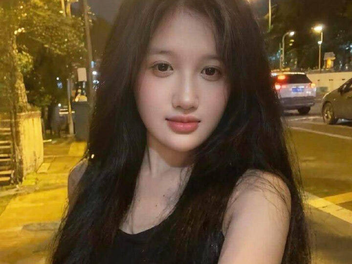 Ảnh 18 của Cặc to tuột quần chịch em rau xinh lồn múp trong phòng trọ (Full Clip + Pic)