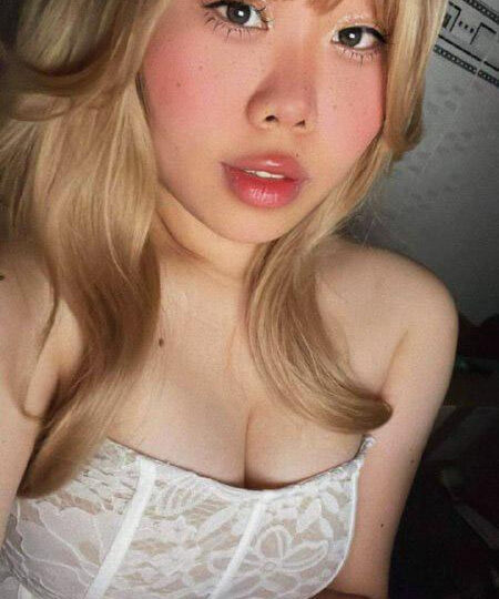 Ảnh 6 của Cặp đôi chubby đụ khẩu dâm sướng lồn quá