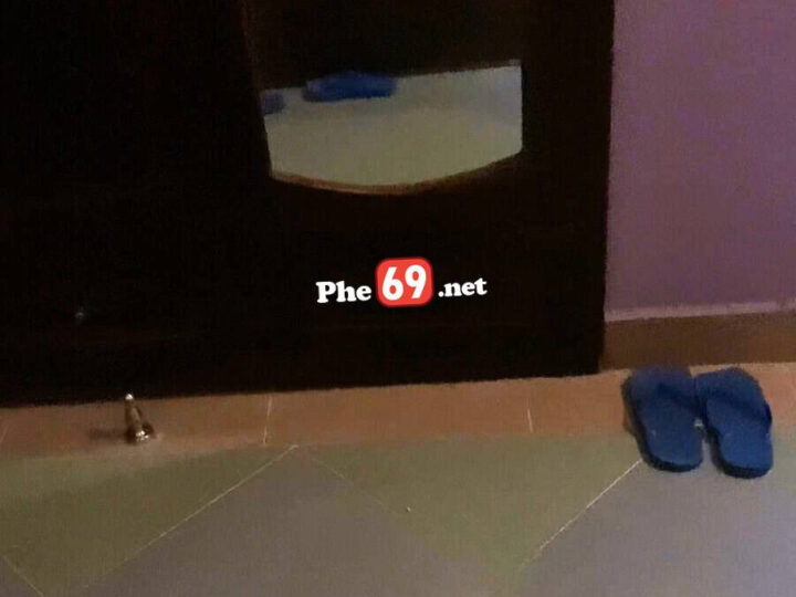 Ảnh 4 của Checker Pita làm 2 shot nhẹ nhàng máy bay tình cảm sn 99 dáng mi nhon