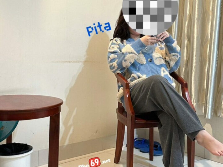 Ảnh 2 của Checker Pita trưa nứng sảng địt bé non tơ vú nẩy cute dễ thương