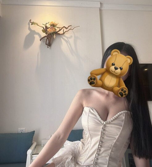 Ảnh 9 của Clip sex việt check hàng em phò Linh Chi body siêu phẩm vú to da trắng mịn địt trần (Full Clip + Pic)