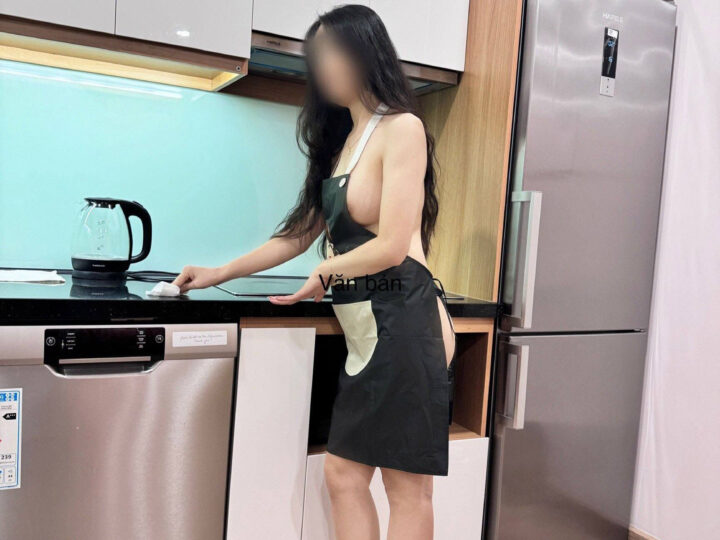 Ảnh 39 của Clip sex vkcklananh9496 chồng rủ bạn đến chơi nhà some vợ địt tập thể đụ không bao xuất tinh ngập lồn (Full Clip + Pic)