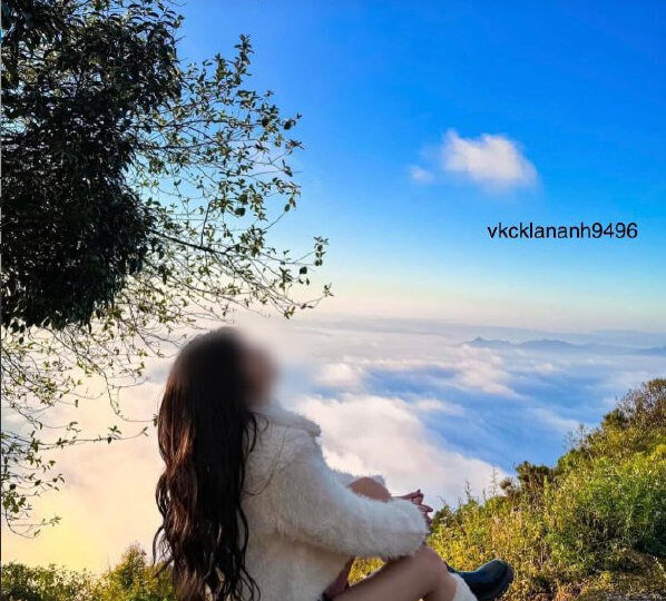 Ảnh 1 của Clip sex vkcklananh9496 doggy trong thang máy