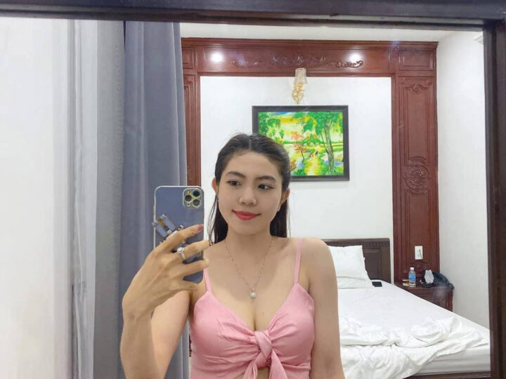Ảnh 1 của Clip sex vợ ngon và dâm vkl chồng địt mãi không chán