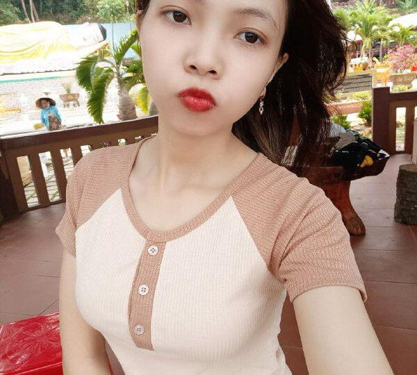 Ảnh 2 của Con vừa ngủ là đè vợ ra mà chịch