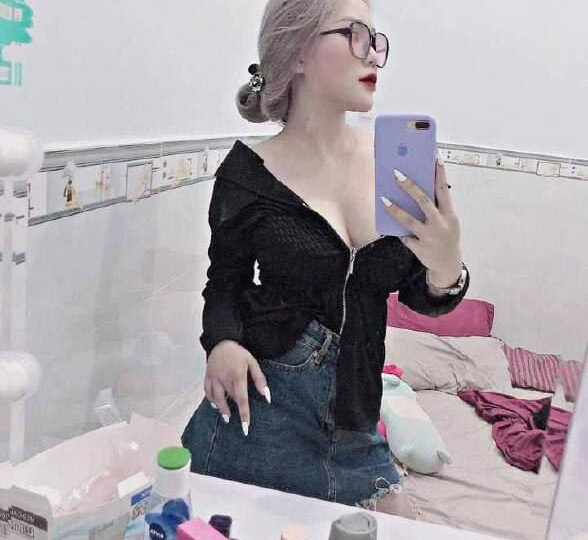 Ảnh 2 của Cưỡi ngựa em sướng quá bướm ra nhiều nước ướt hết chim