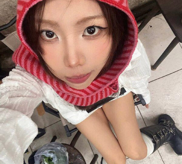 Ảnh 14 của Địt nhân trần em rau xinh rên cực phê (Full Clip + Pic)