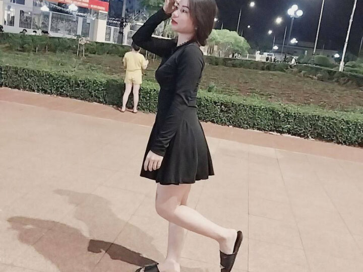 Ảnh 13 của Đợi vợ nhậu say cho thằng bạn địt xuất tinh trong
