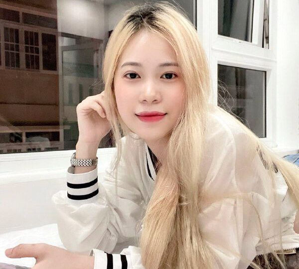 Ảnh 1 của Em gái Việt xinh đẹp làm SGBB cho Tàu Khựa – Phần 2