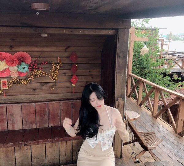 Ảnh 17 của Em gái xinh rên rỉ vì anh địt quá nứng