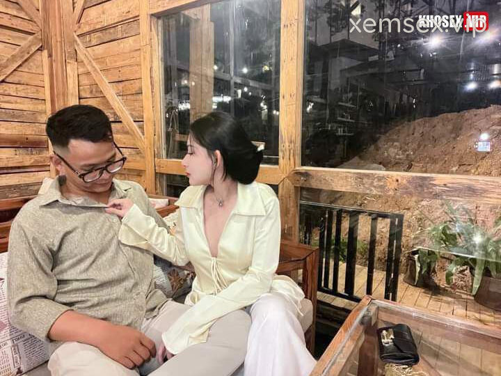 Ảnh 20 của Em gái xinh rên rỉ vì anh địt quá nứng