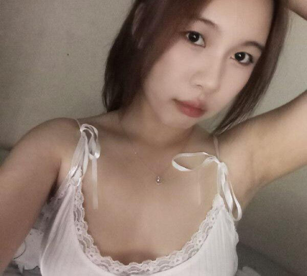 Ảnh 11 của Full Clip Em gái cực xinh lộ clip sex địt nhau với bạn trai – P4