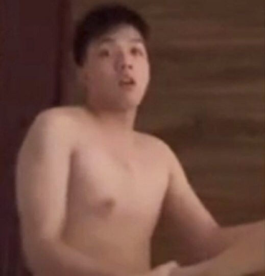 Ảnh 18 của Hà Quỳnh Trang cô bé quàng khăn có cặp vú siêu phẩm lộ clip sex với bạn trai (Full Clip + Pic)
