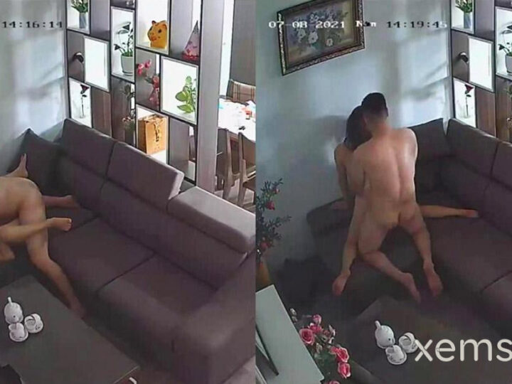Ảnh 6 của Hack Camera Cặp vợ chồng việt vợ đang nấu ăn thì chồng lột đồ bú lồn và bế lên chịch khắp nhà – Phần 1