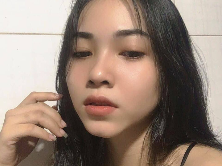 Ảnh 9 của Lộ clip sex Bé Nhi vú to cưỡi ngựa với người yêu rên rỉ