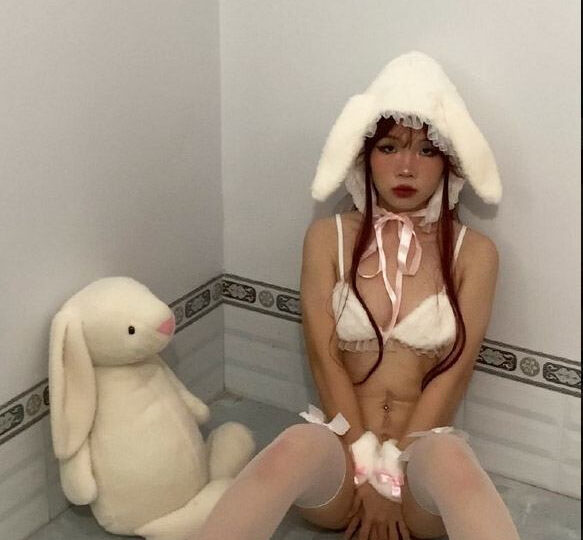Ảnh 12 của Lộ clip sex Conri và Marula lồn múp nhiều nước địt xuất trong (Full Clip + Pic)