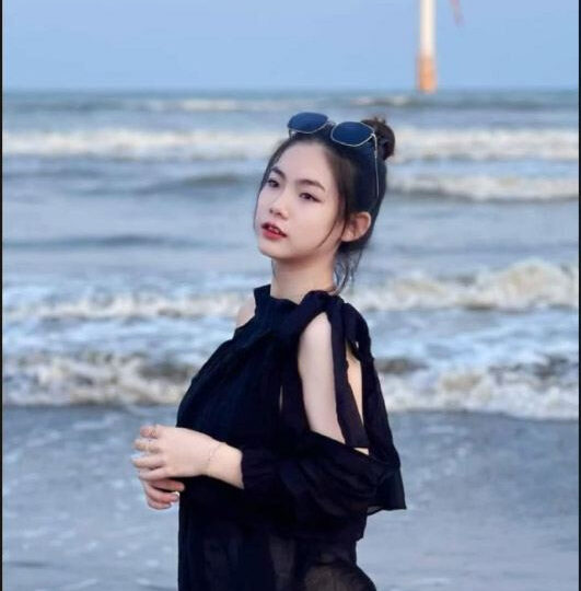 Ảnh 10 của Lộ clip sex Diễm Hương 2k6 mặt dỗi dễ thương