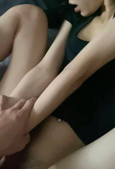 Ảnh 7 của Lộ clip sex em Uyên chịch nhau cực phê với bạn trai