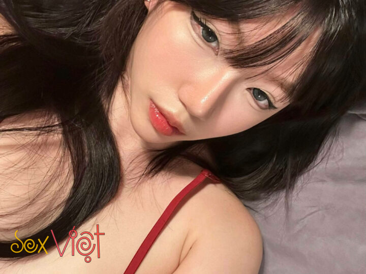 Ảnh 3 của Siêu phẩm Aryminh địt với bạn trai trong bộ nội y màu đỏ