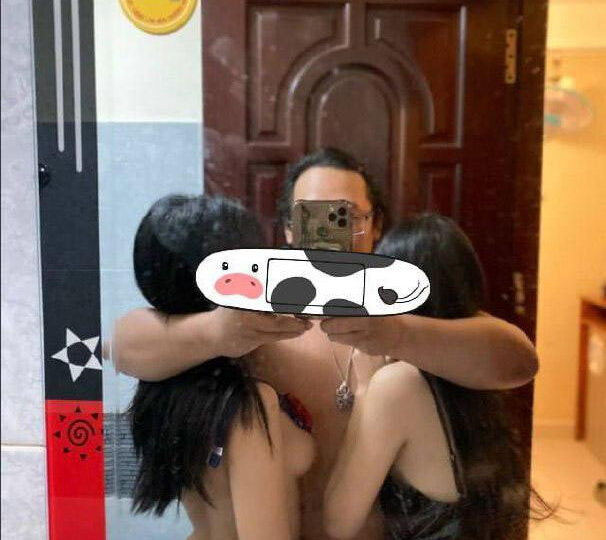 Ảnh 6 của Thầy cân 2 em loli trước khi lấy vợ