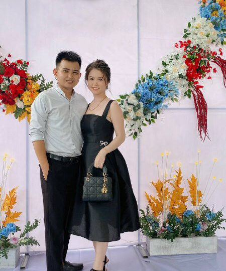 Ảnh 14 của Vợ dâm đãng thích thả rông đụ public (Full Clip + Pic)