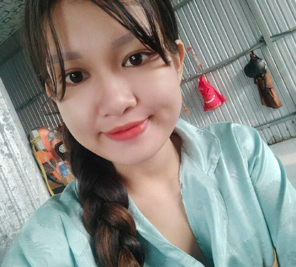 Ảnh 27 của Vợ đang ngủ say chồng vạch quần ra địt cho đỡ nứng – Phần 2 (Full Pic + Clip)